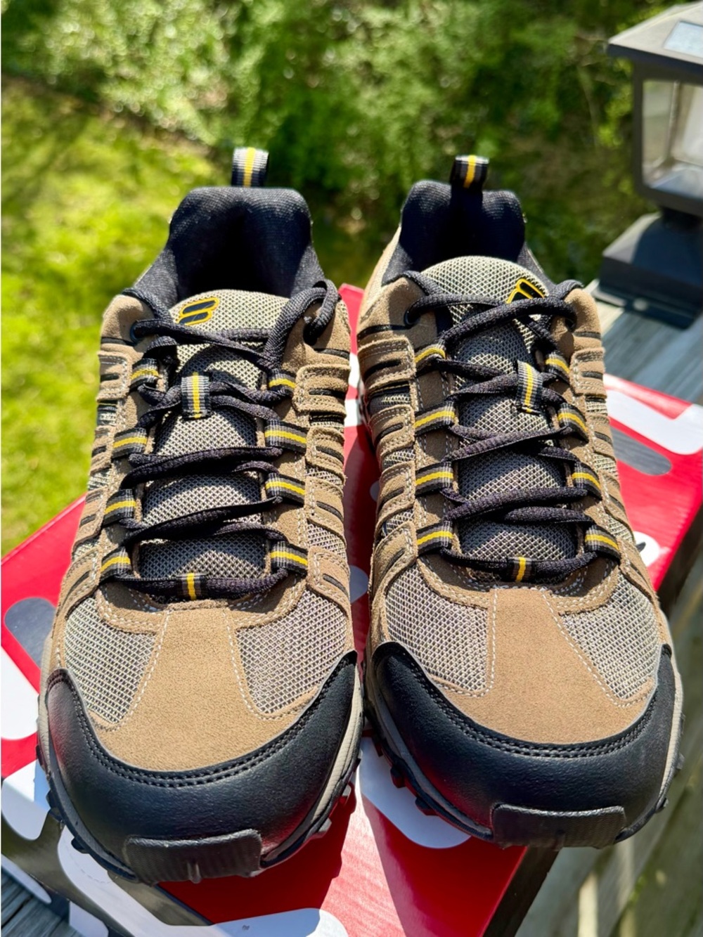 Fila Men's Brown Black Yellow Athletic Sneakers